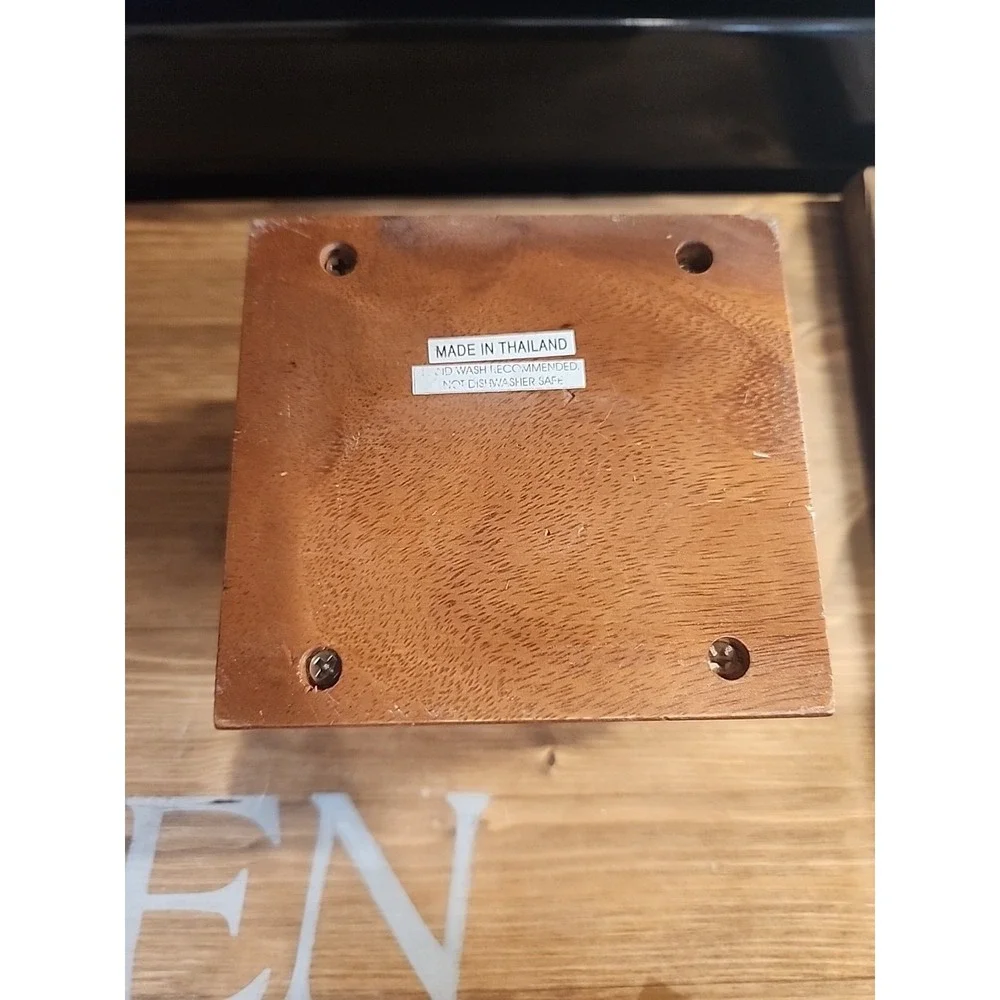Made In‎ THAILAND-6 Wooden Coaster Set Square Holder